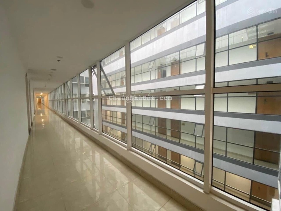 Bán căn hộ 31m2 lầu 5 Q10 Cao Thắng giá 1ty8 căn giá tốt dễ kinh doanh đang có sẵn HĐ thuê