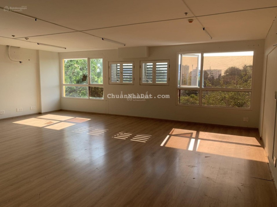 Q10 BQL Charmington cho thuê Officetel 31m2 - 9tr, 35m2 - 10tr/th, 40m2 - 11tr/th, 45m2 - 13,5tr/th