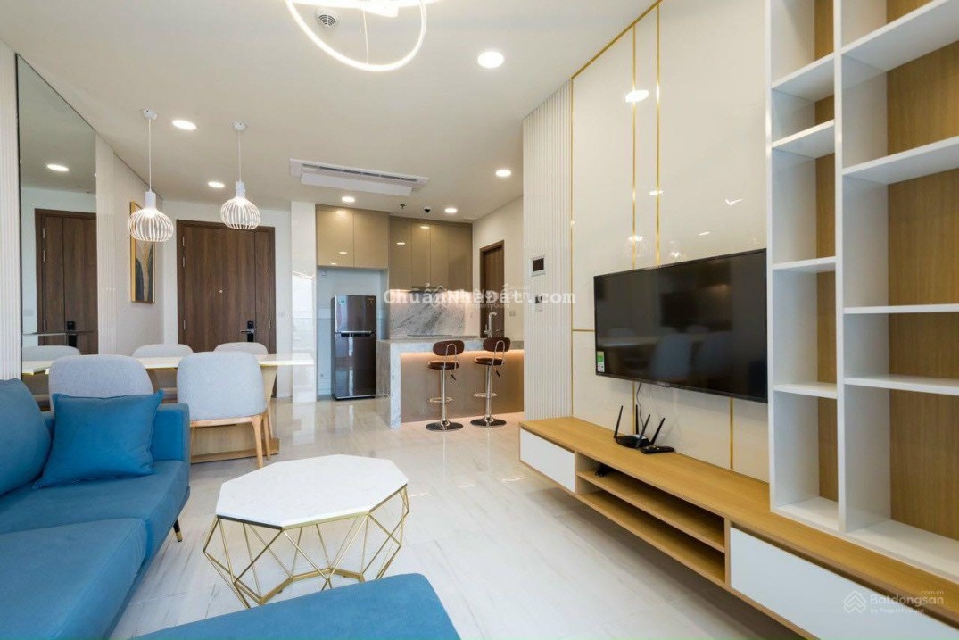 Cho thuê Kingdom 2PN 2WC full nội thất giá 21tr/th, DT 78m2. Hãy gọi 0901 430 *** Loan để xem nhà