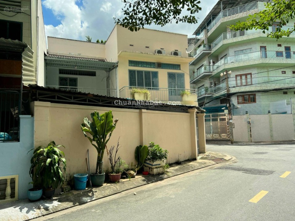 Bán nhà góc 2 mặt tiền, phường An Phú cách ga Metro 20m Bán nhà góc 2 mặt tiền, phường An Phú cách ga Metro 20m